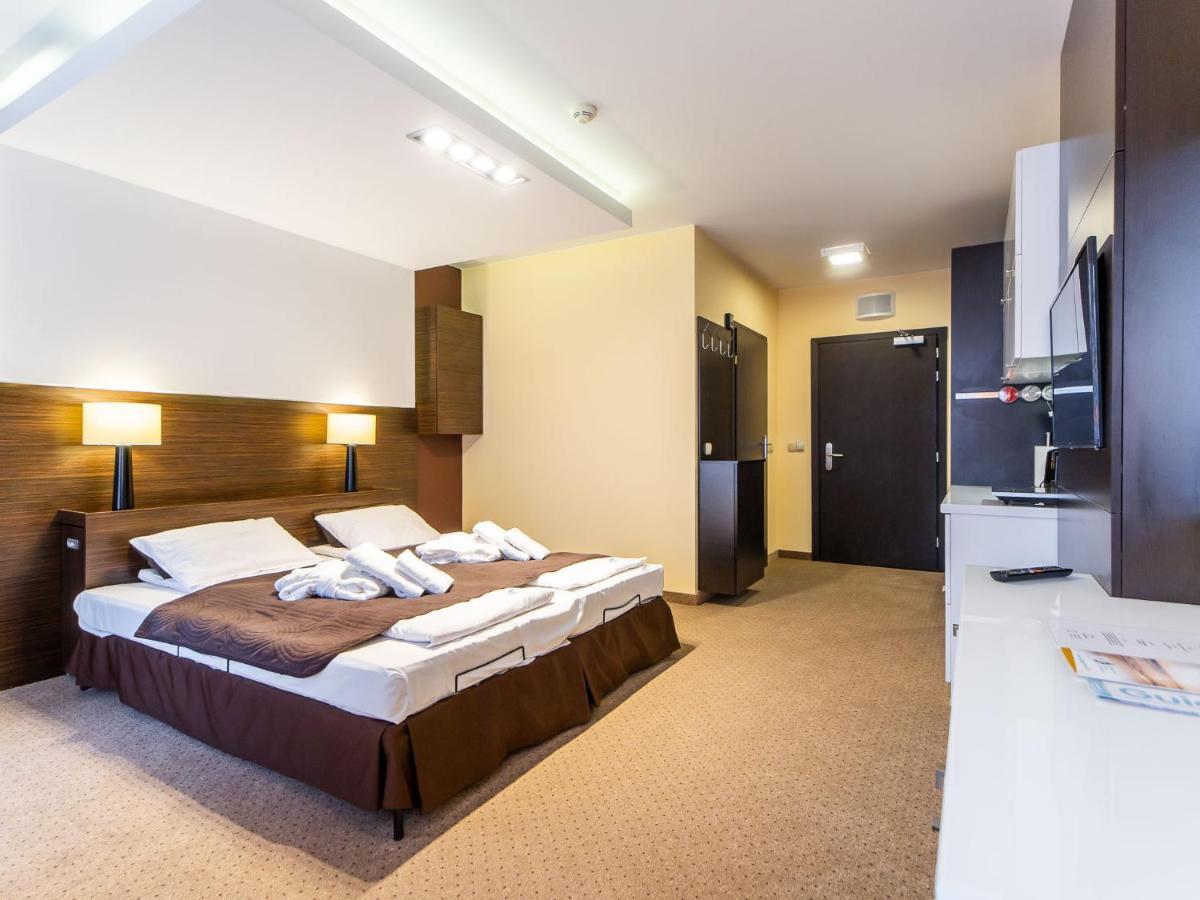 Nereus Diva Apartment โควอบเซก ภายนอก รูปภาพ